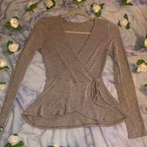 Size: M, Brand: Caution To The Wind, Flared Long Sleeve Top